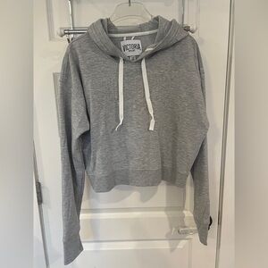 Victoria Sport Light Gray Cropped Hoodie